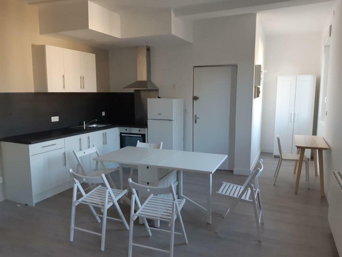 F2 47 m2 Caudebec étage 1 SWEET HOME Esterno foto